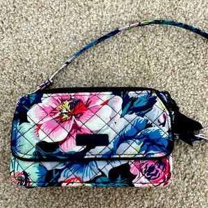 Vera Bradley Cross Body